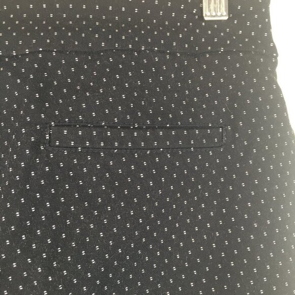 HILARY RADLEY Black Pull On Bermuda Shorts Stretch Size M - Picture 4 of 6